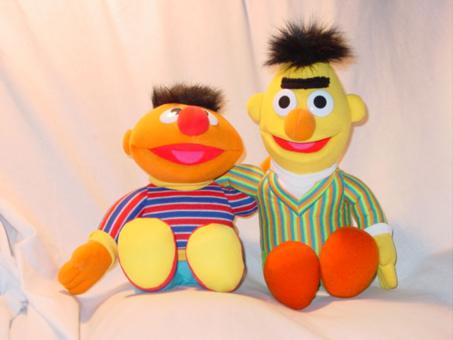Fisher Price - Best Friends - Ernie & Bert - Model #93249