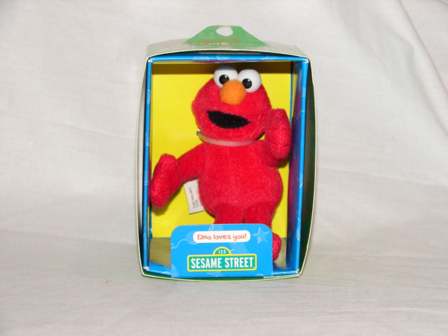 Gund Send A Smile Elmo Model #75789