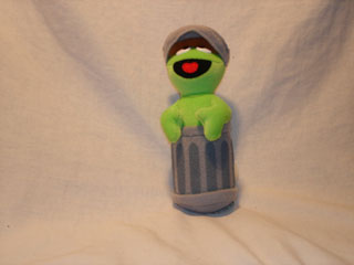 Junior Toys  Oscar with Suction Cup 6 inches